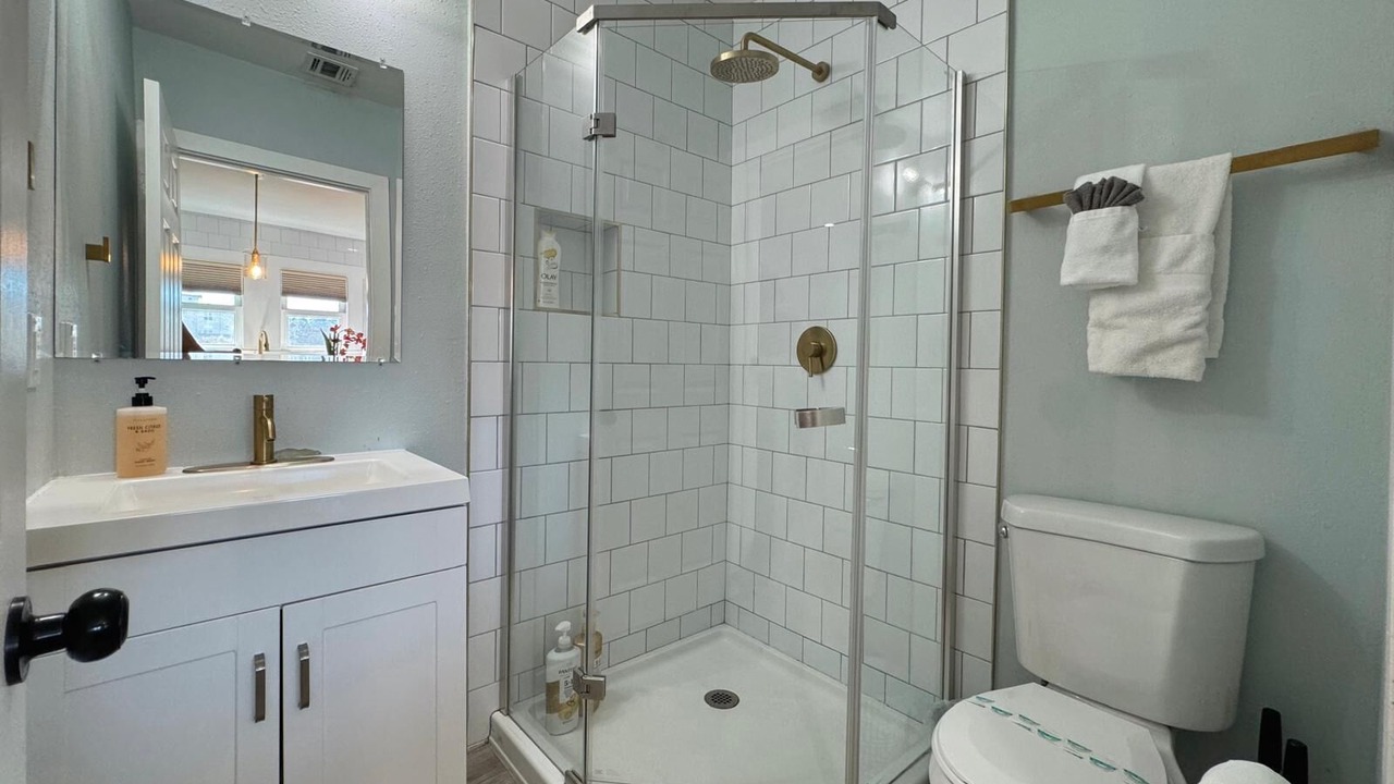 Photo of Bathroom in Pasadena