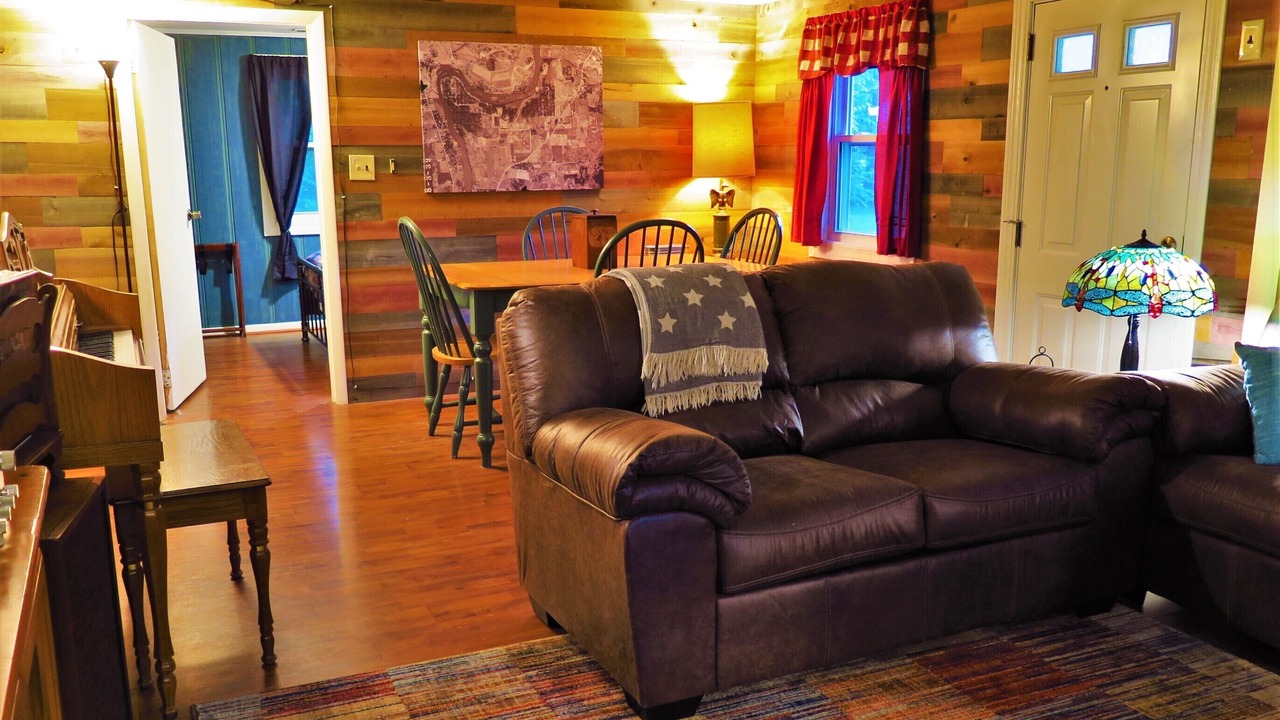 Photo of Bedroom in Wasco
