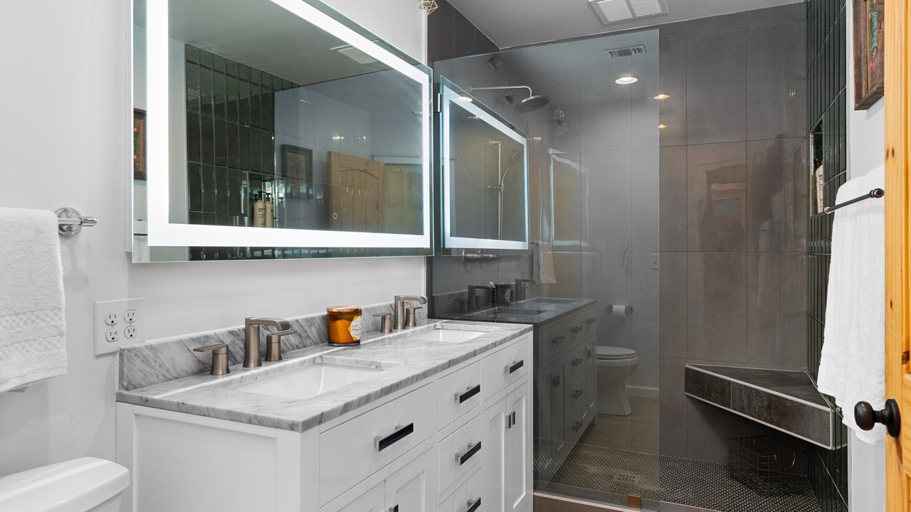 Photo of Bathroom in Cherrywood