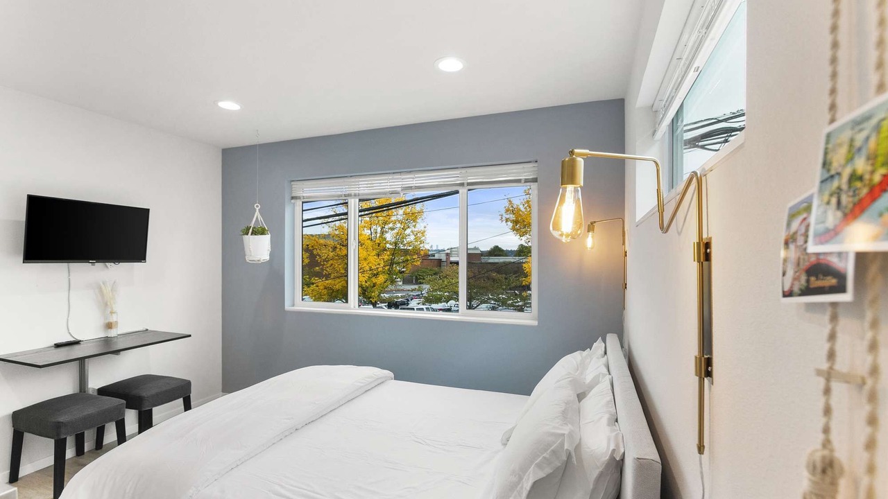 Photo of Bedroom in Whittier Heights