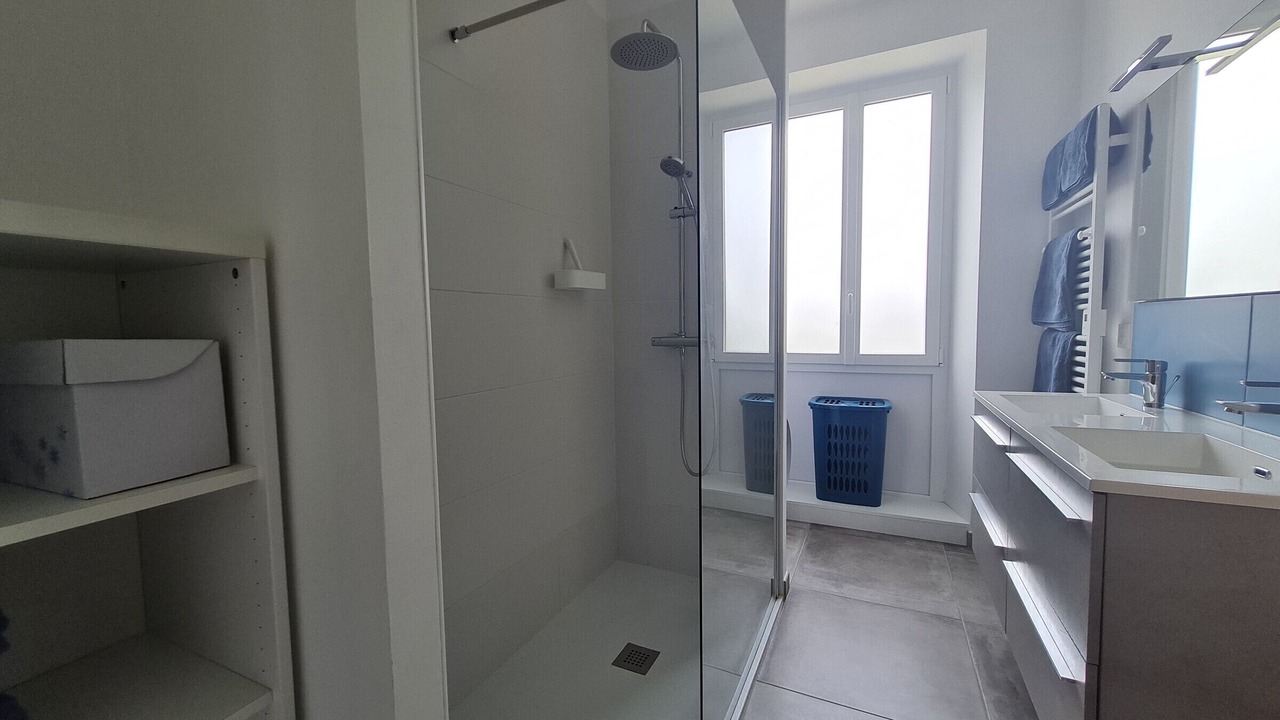 Photo of Bathroom in La Garnache