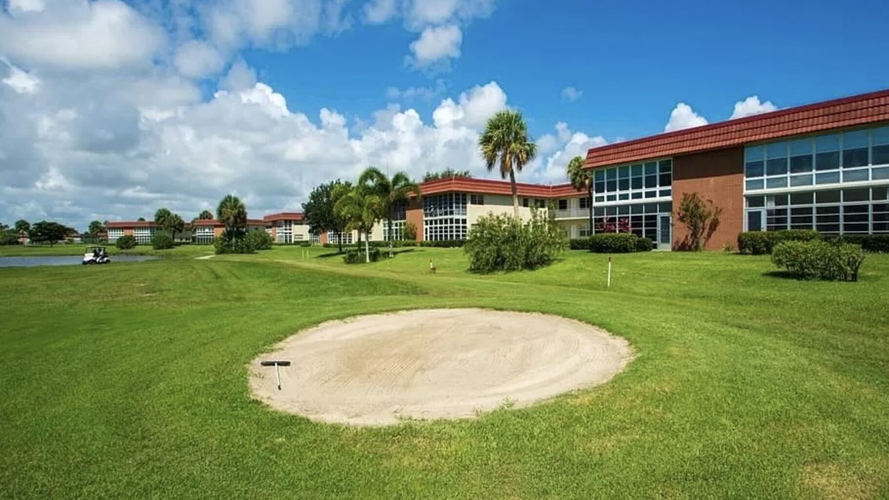 Photo of Others in Florida Ridge