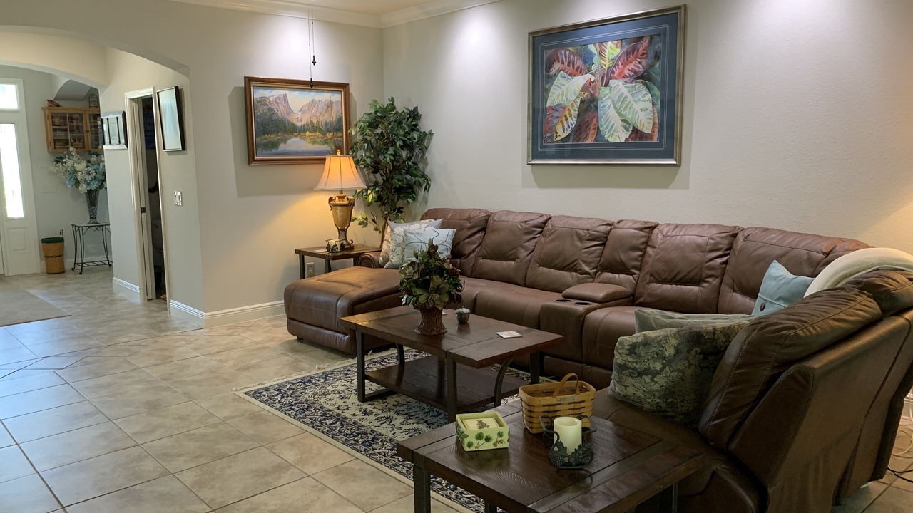 Photo of Livingroom in Duval