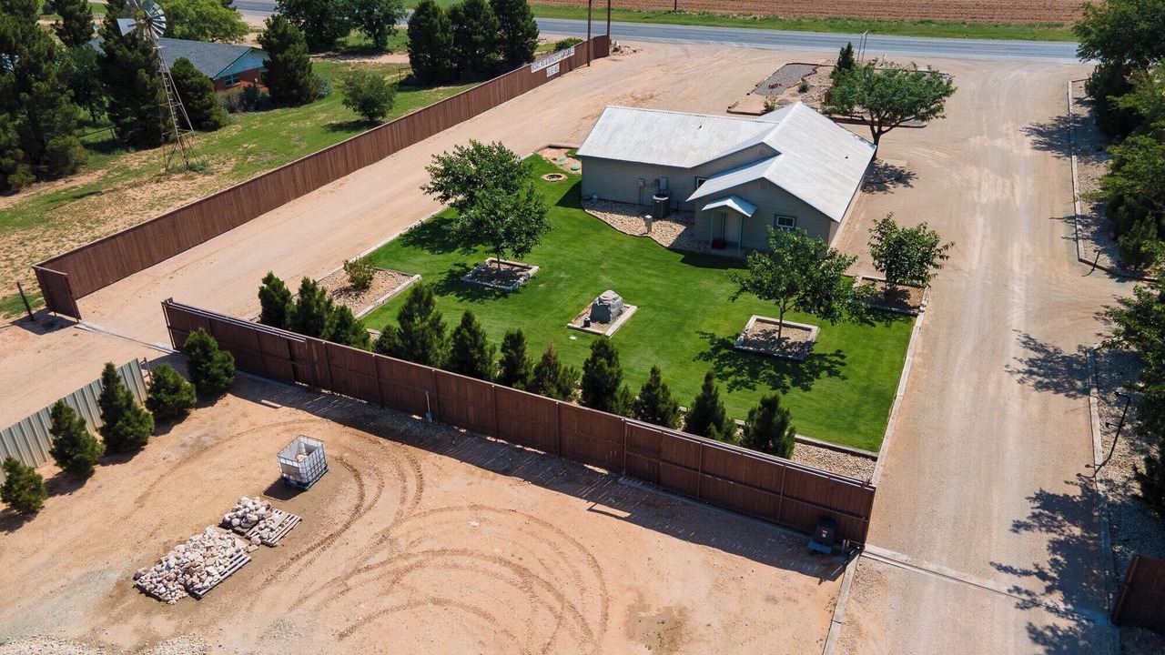 Photo of Outdoor in Stanton