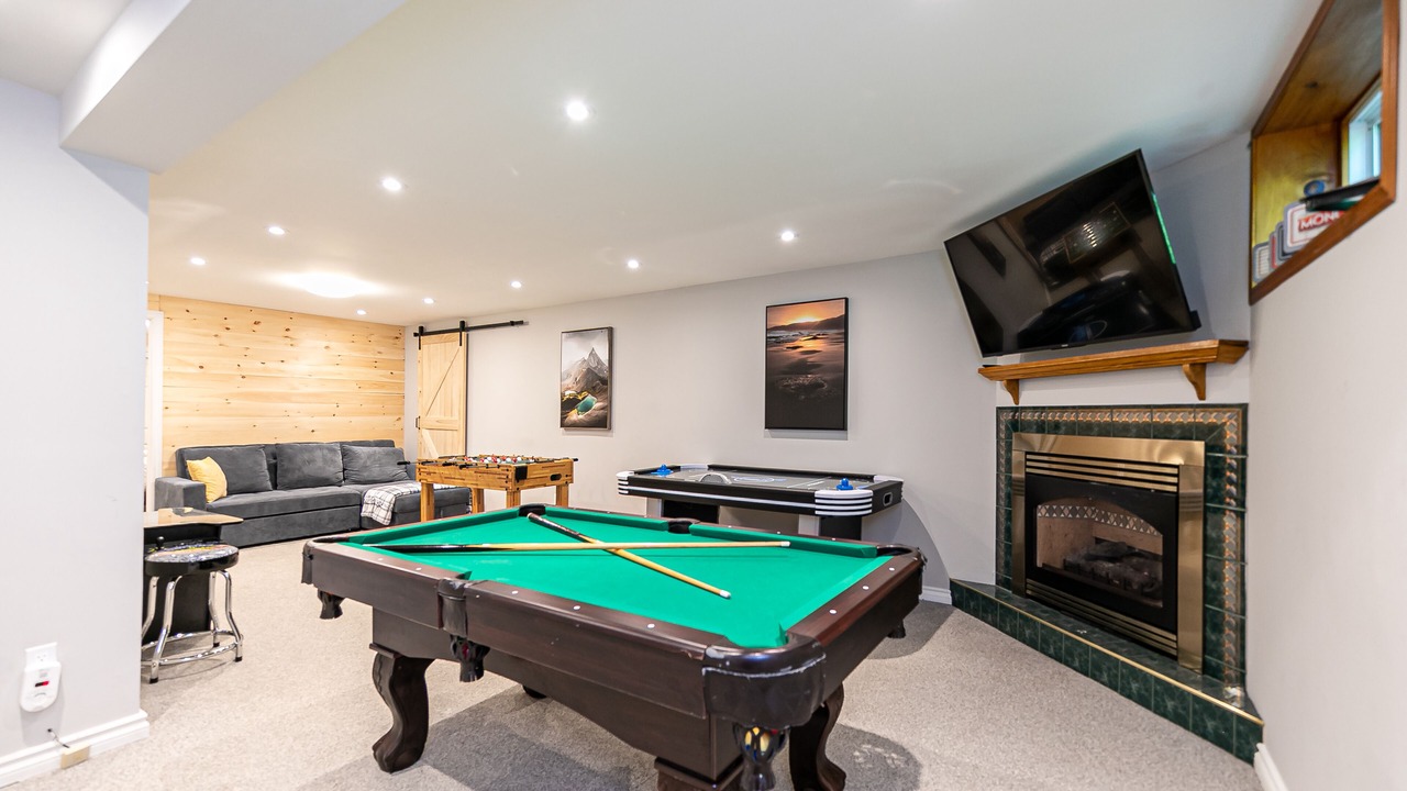 Photo of Livingroom in Ramara