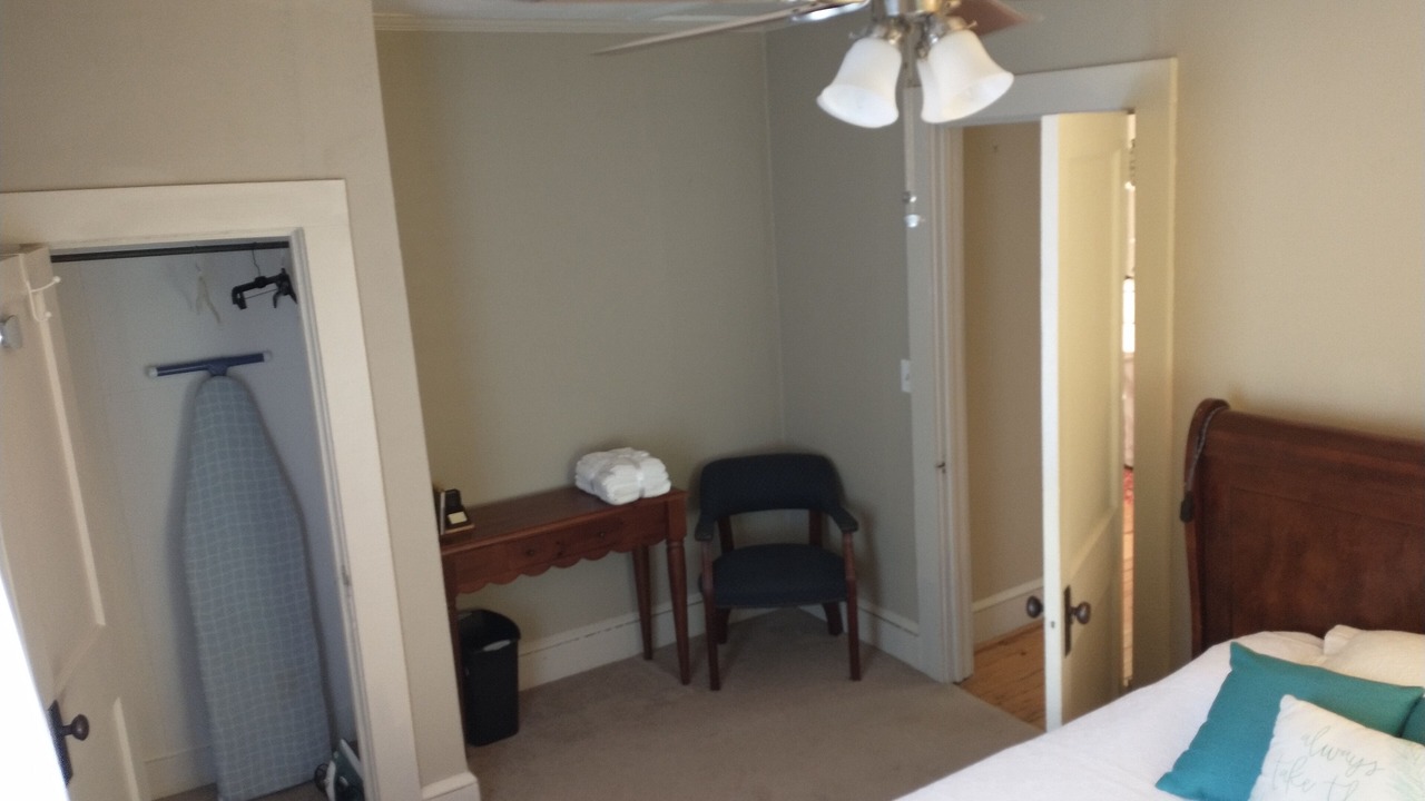 Photo of Bedroom in Seneca