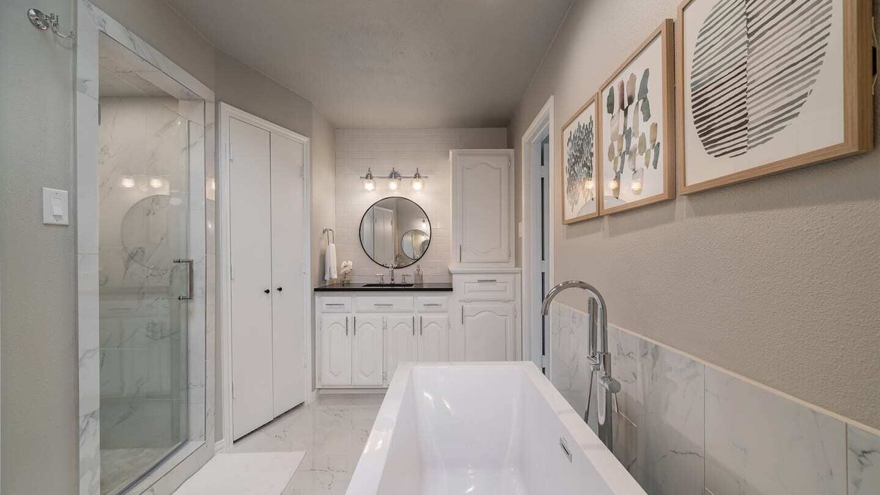 Photo of Bathroom in Northeast Carrollton