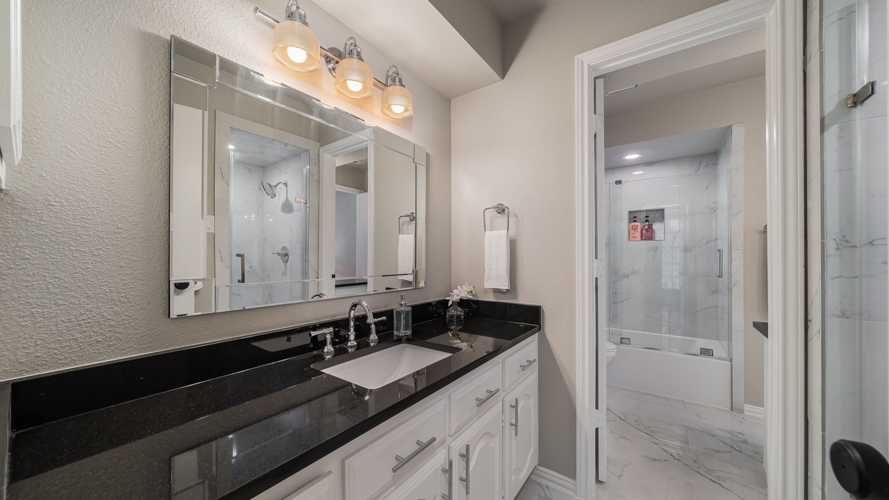 Photo of Bathroom in Northeast Carrollton