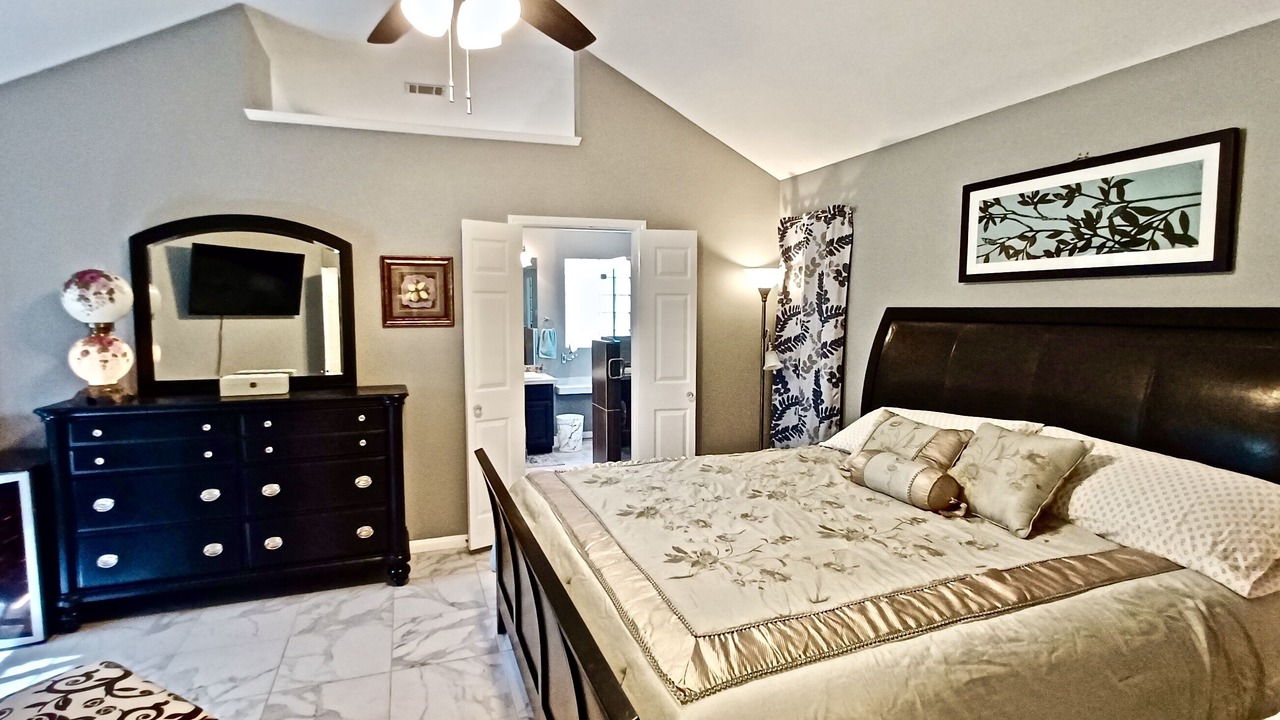 Photo of Bedroom in Block House Creek