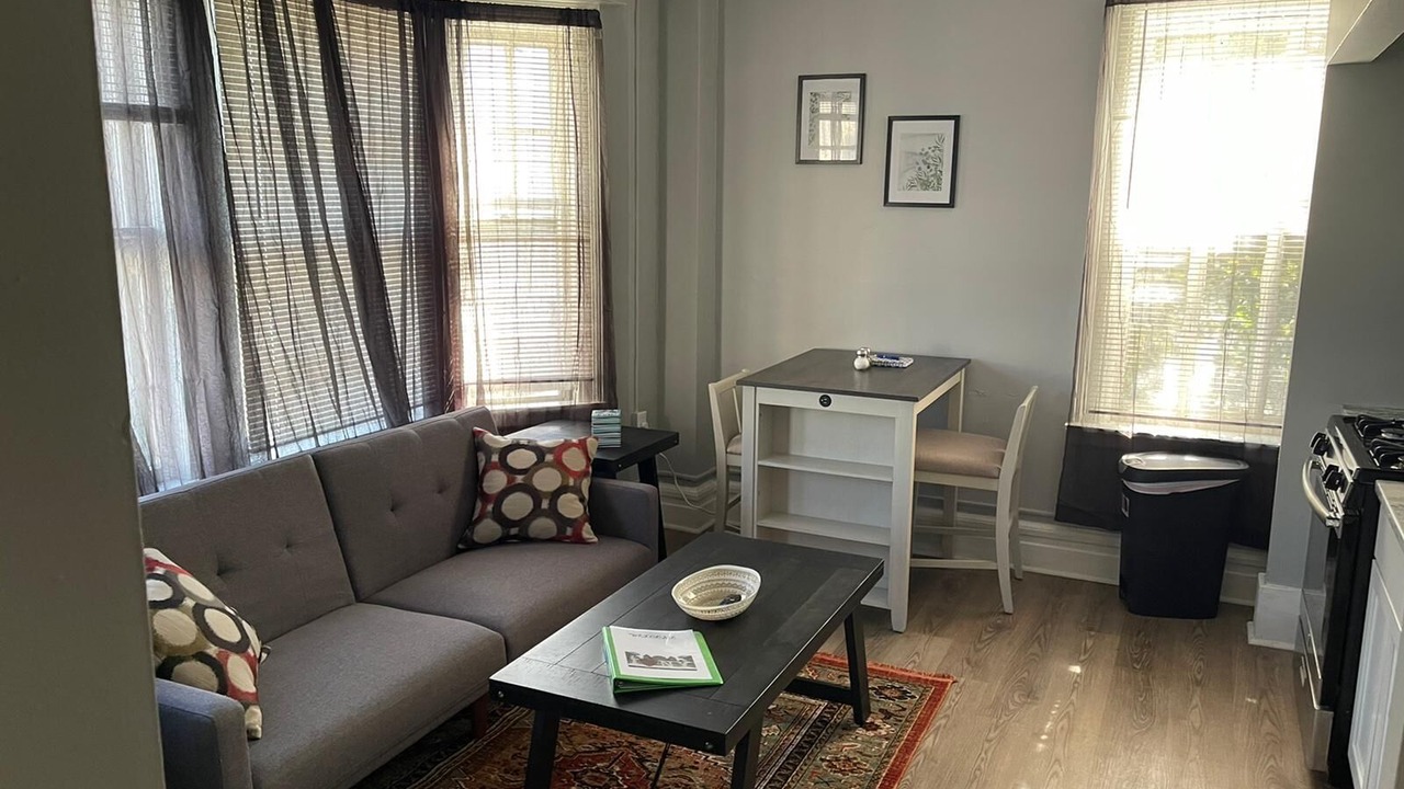 Photo of Livingroom in Albany