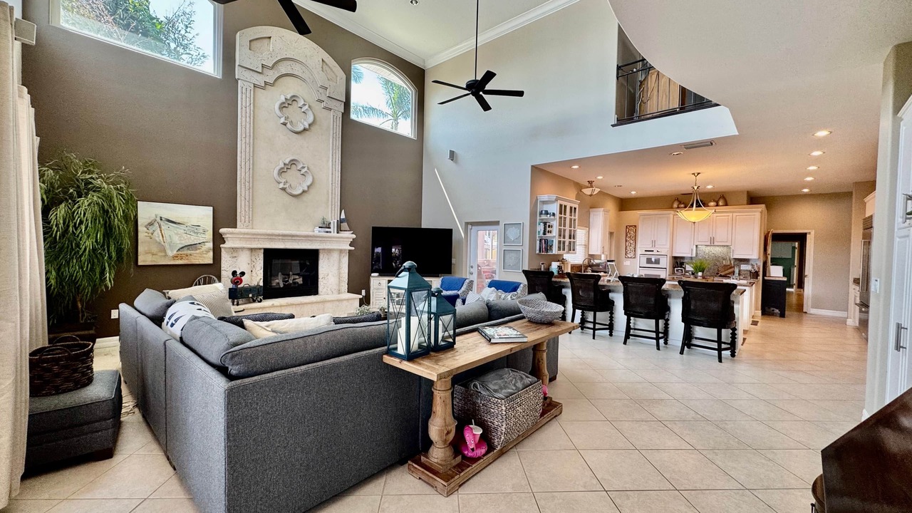 Photo of Livingroom in Ellenton