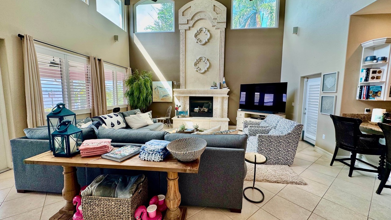 Photo of Livingroom in Ellenton