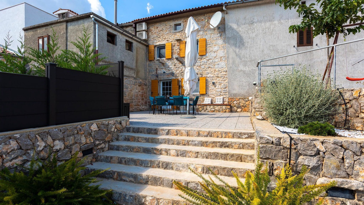 Photo of Outdoor in Brzac