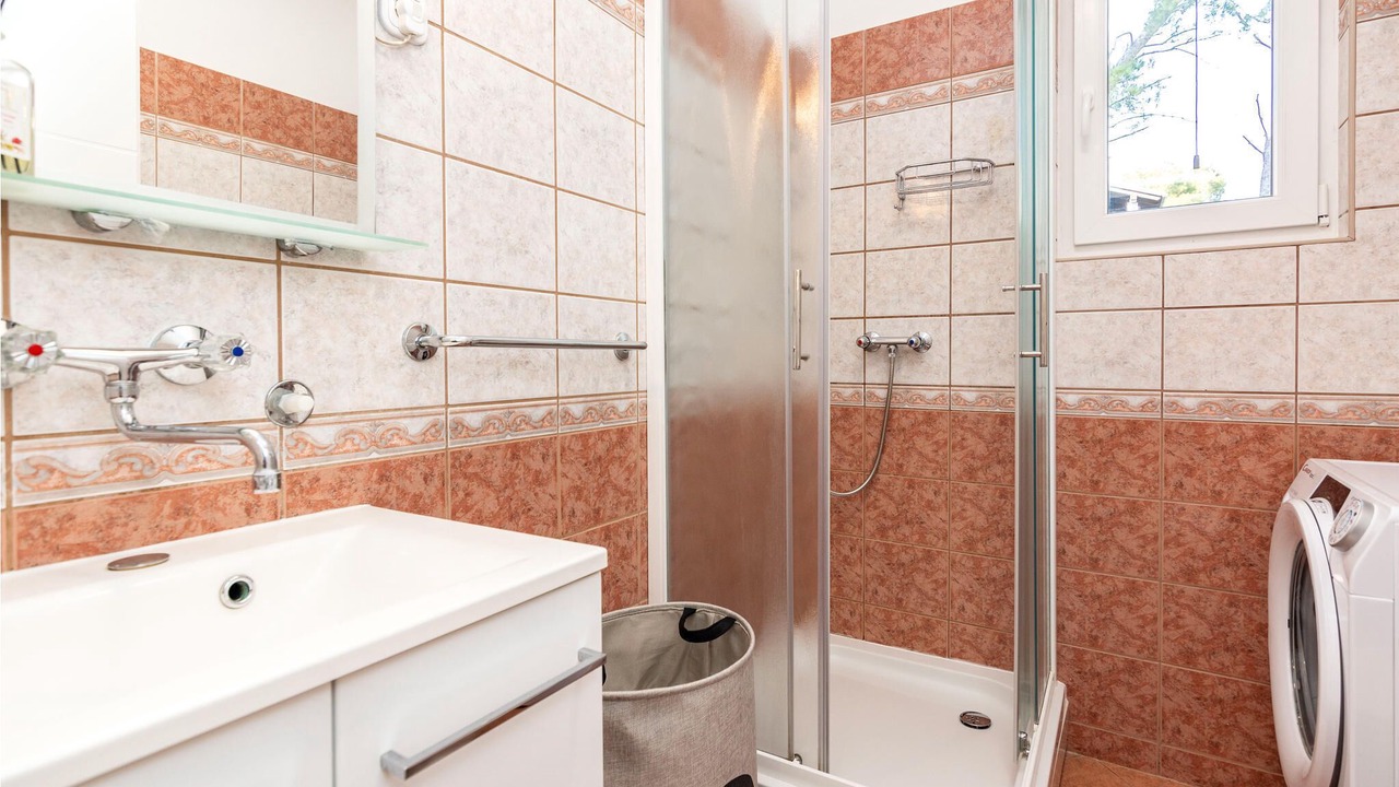 Photo of Bathroom in Zman