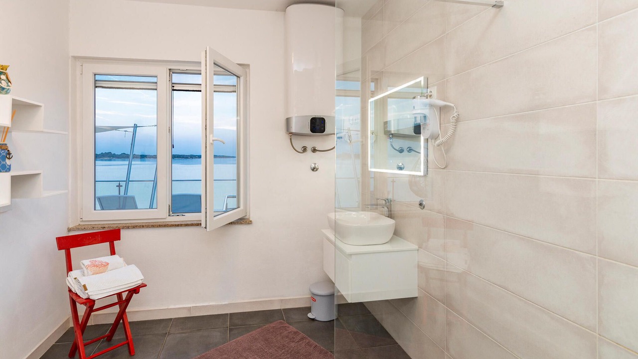 Photo of Bathroom in Zman