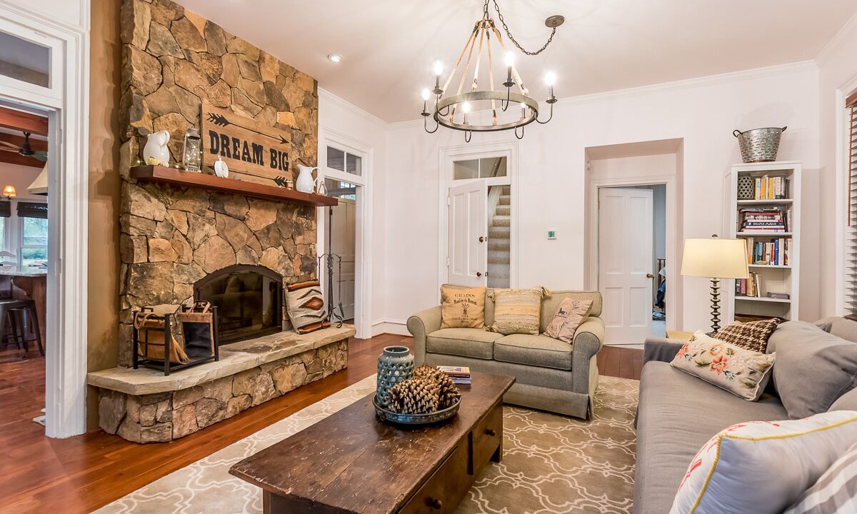 Photo of Livingroom in Fennville
