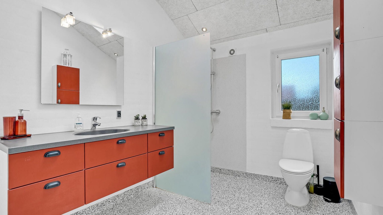 Photo of Bathroom in Vinderup