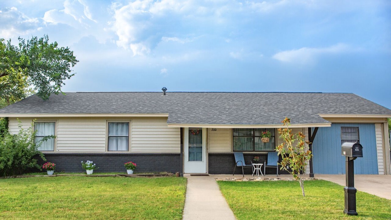 Photo of Outdoor in Brady