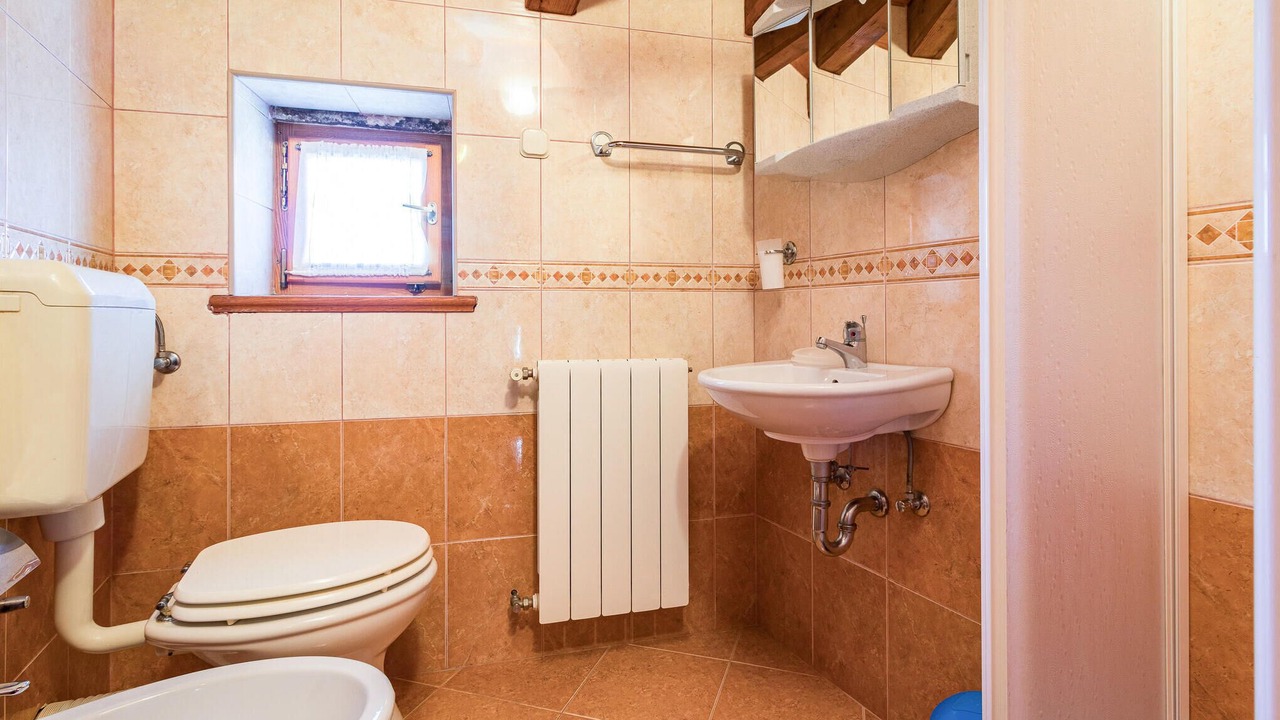 Photo of Bathroom in Modrusani