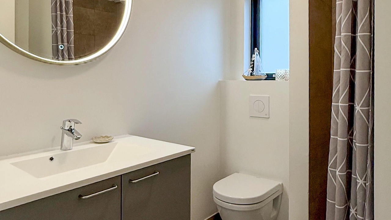 Photo of Bathroom in Flovt Strand