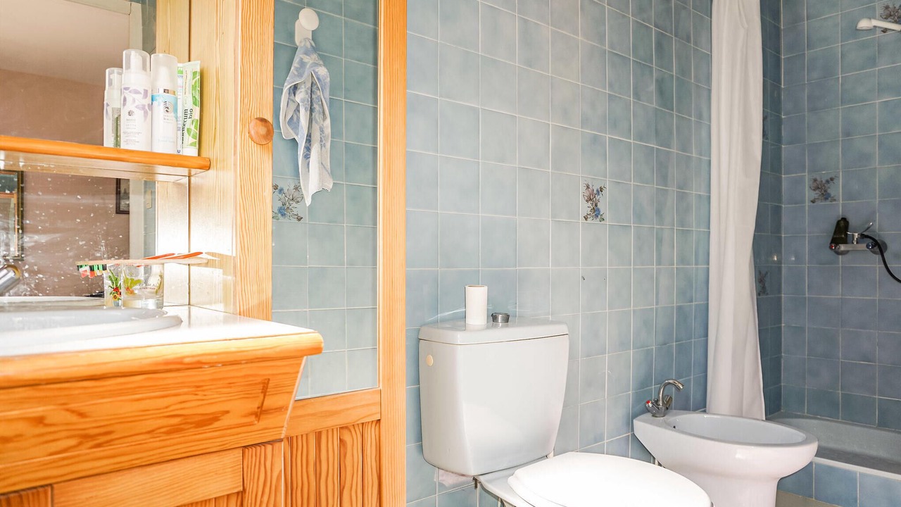 Photo of Bathroom in Caux