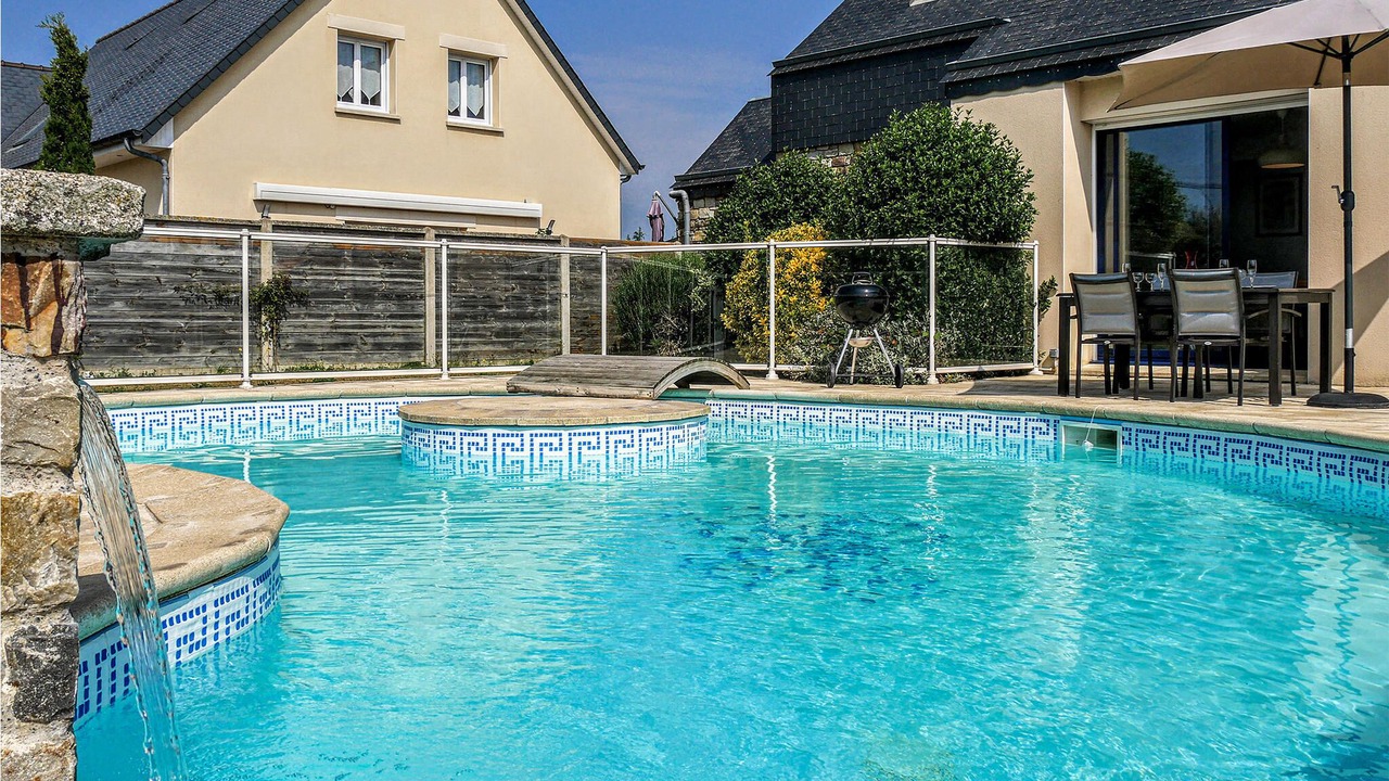 Photo of Outdoor in Saint-Germain-sur-Ay