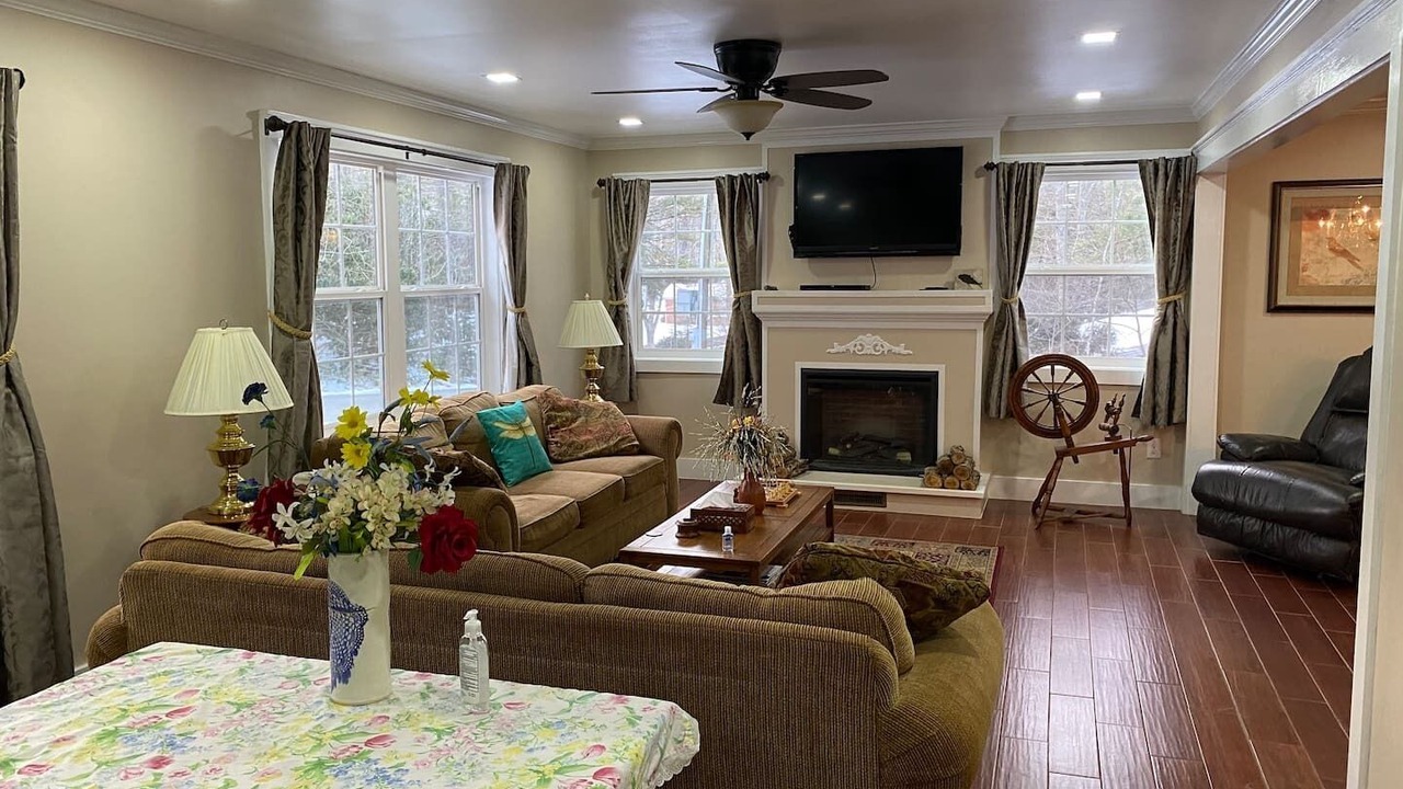 Photo of Livingroom in Boone