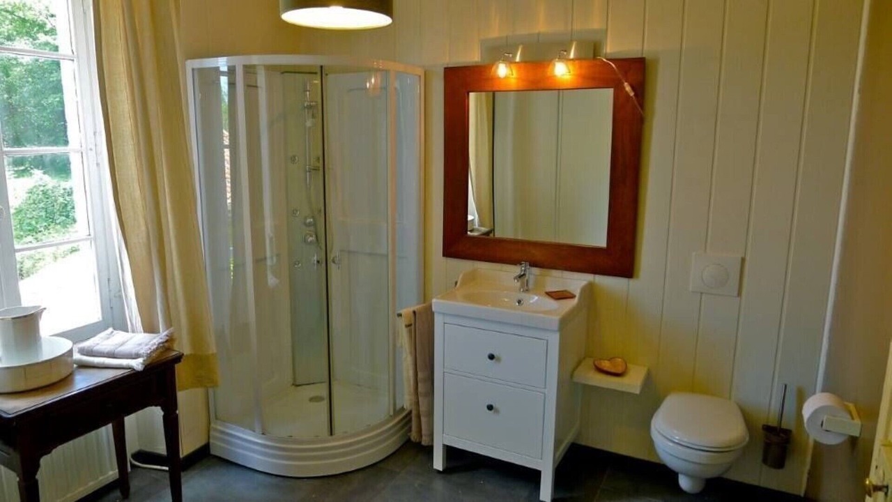 Photo of Bathroom in Saint-Meard-de-Drone
