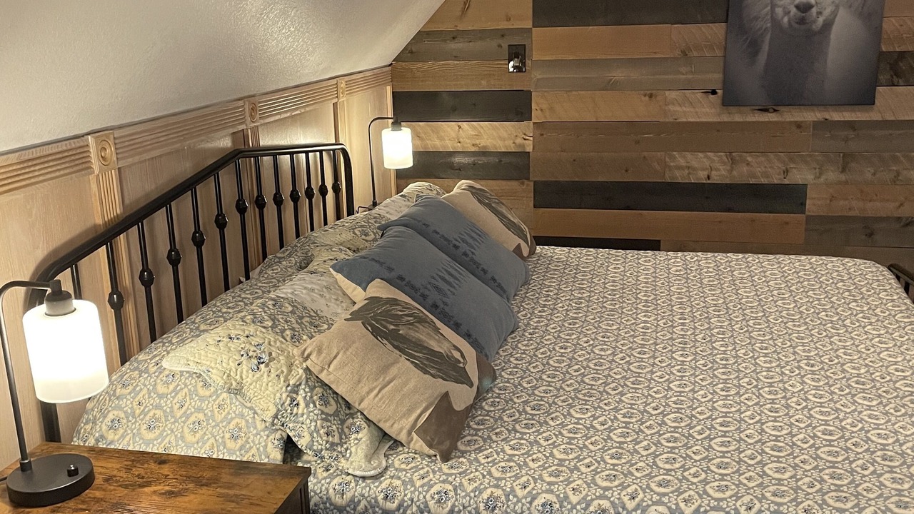 Photo of Others in Lincoln