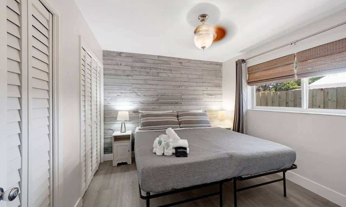 Photo of Bedroom in River Oaks