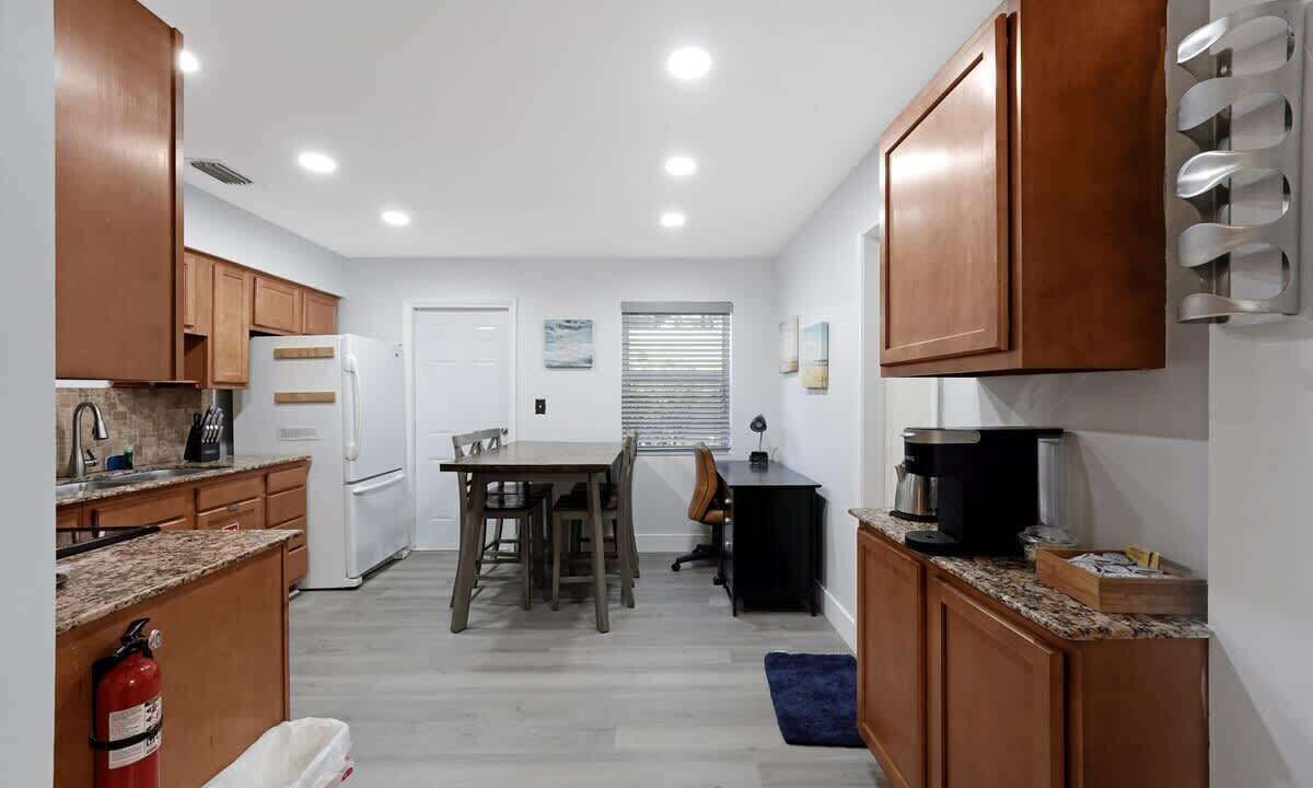Photo of Kitchen in River Oaks