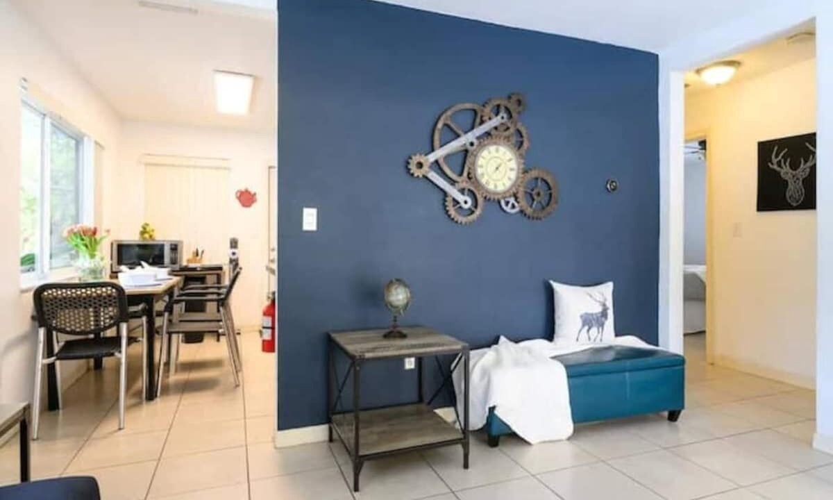Photo of Bedroom in River Oaks