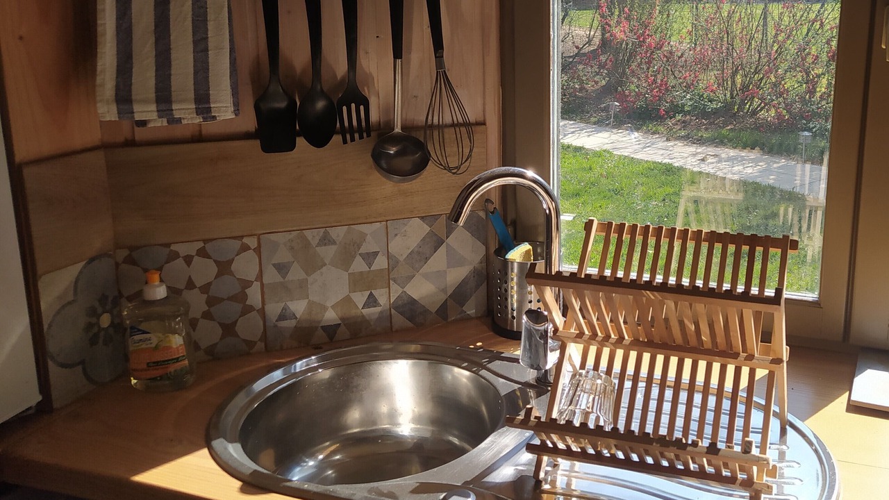Photo of Kitchen in Simandre-sur-Suran