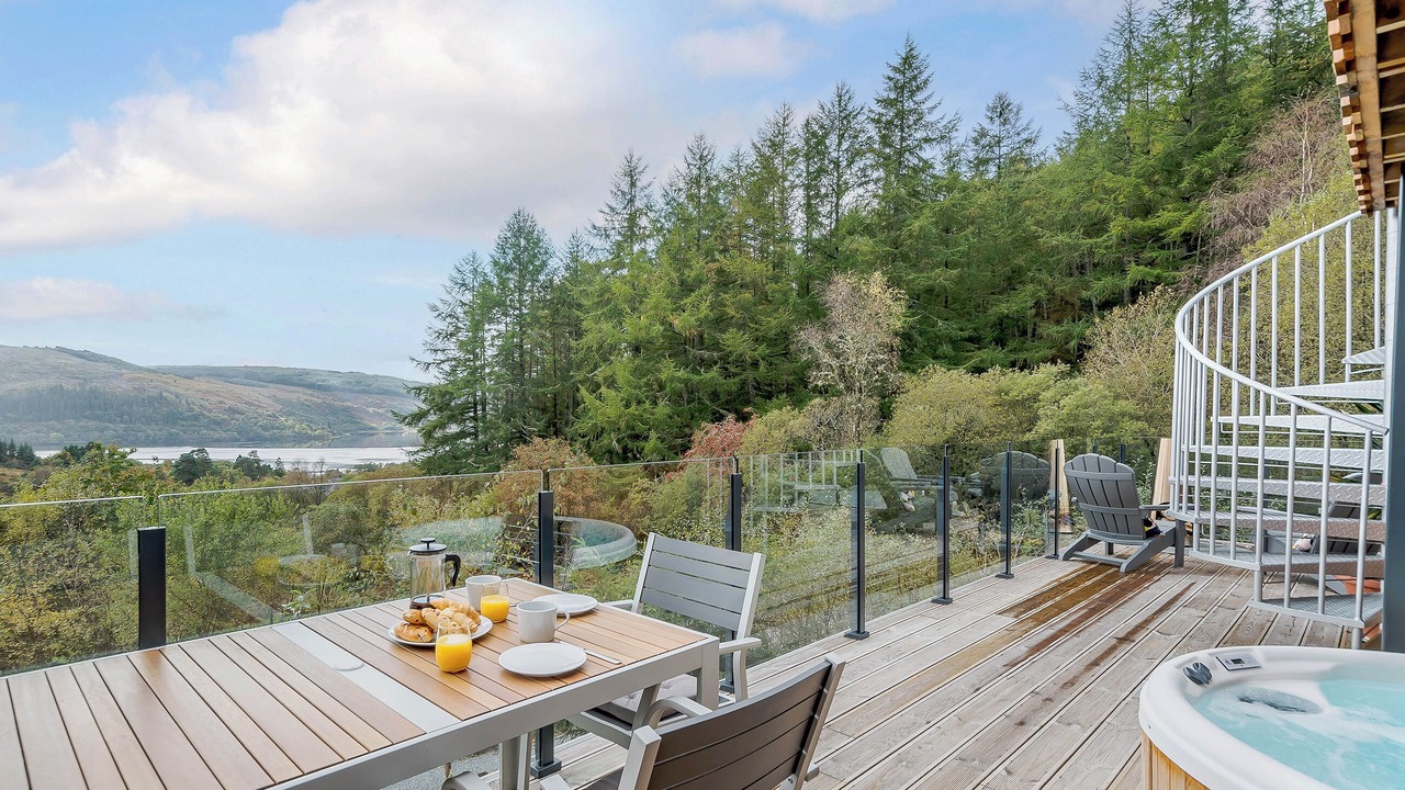 Photo of Others in Salen