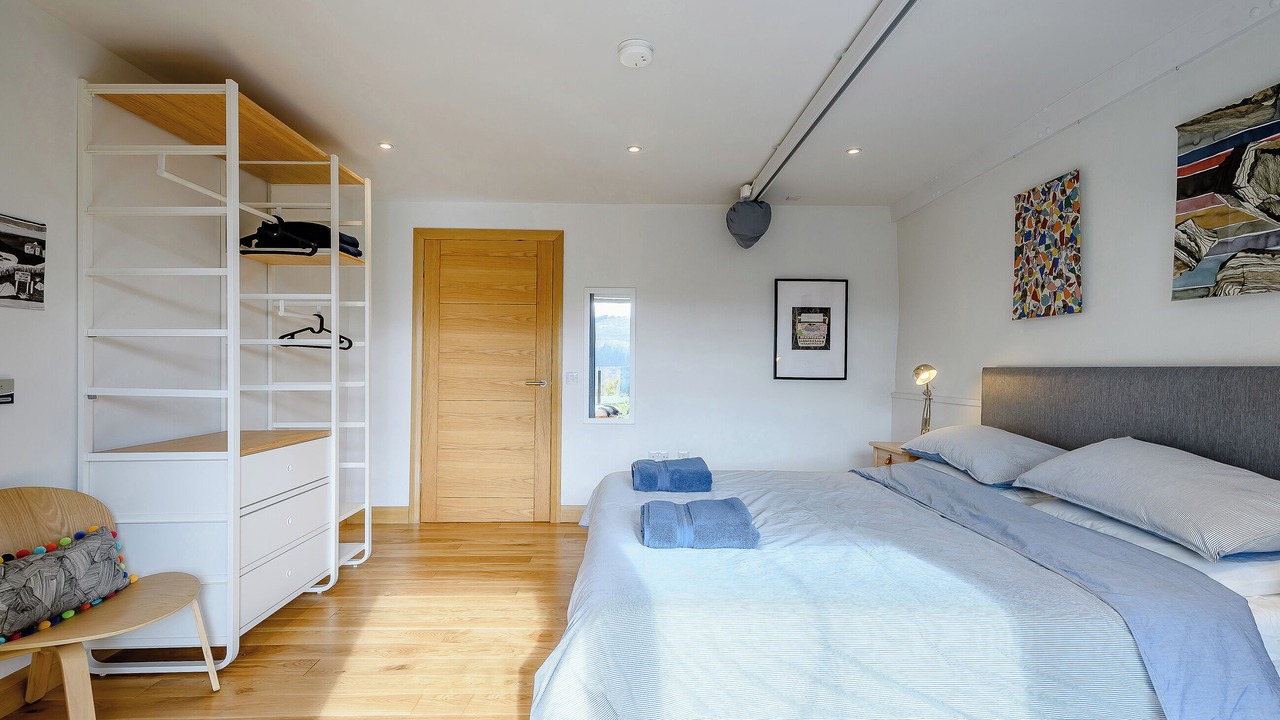 Photo of Others in Salen