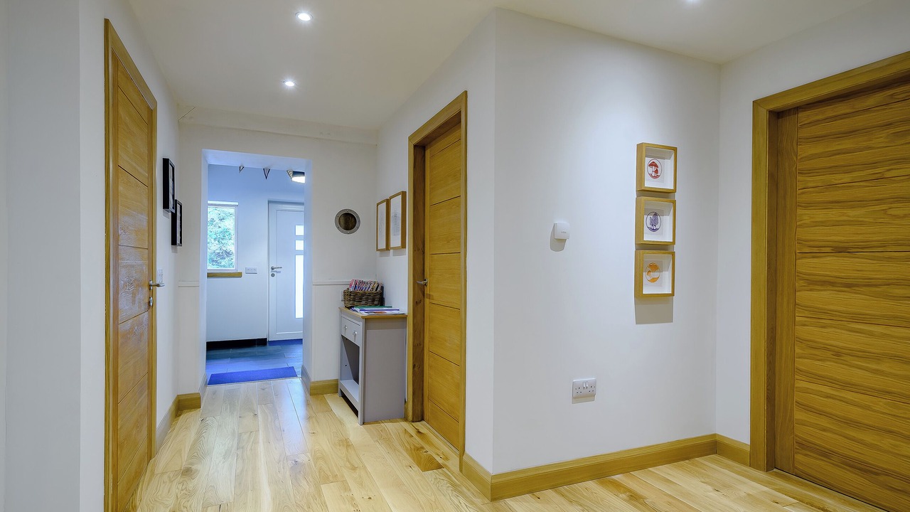 Photo of Others in Salen