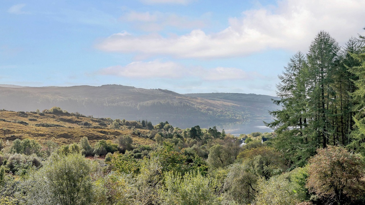 Photo of Others in Salen