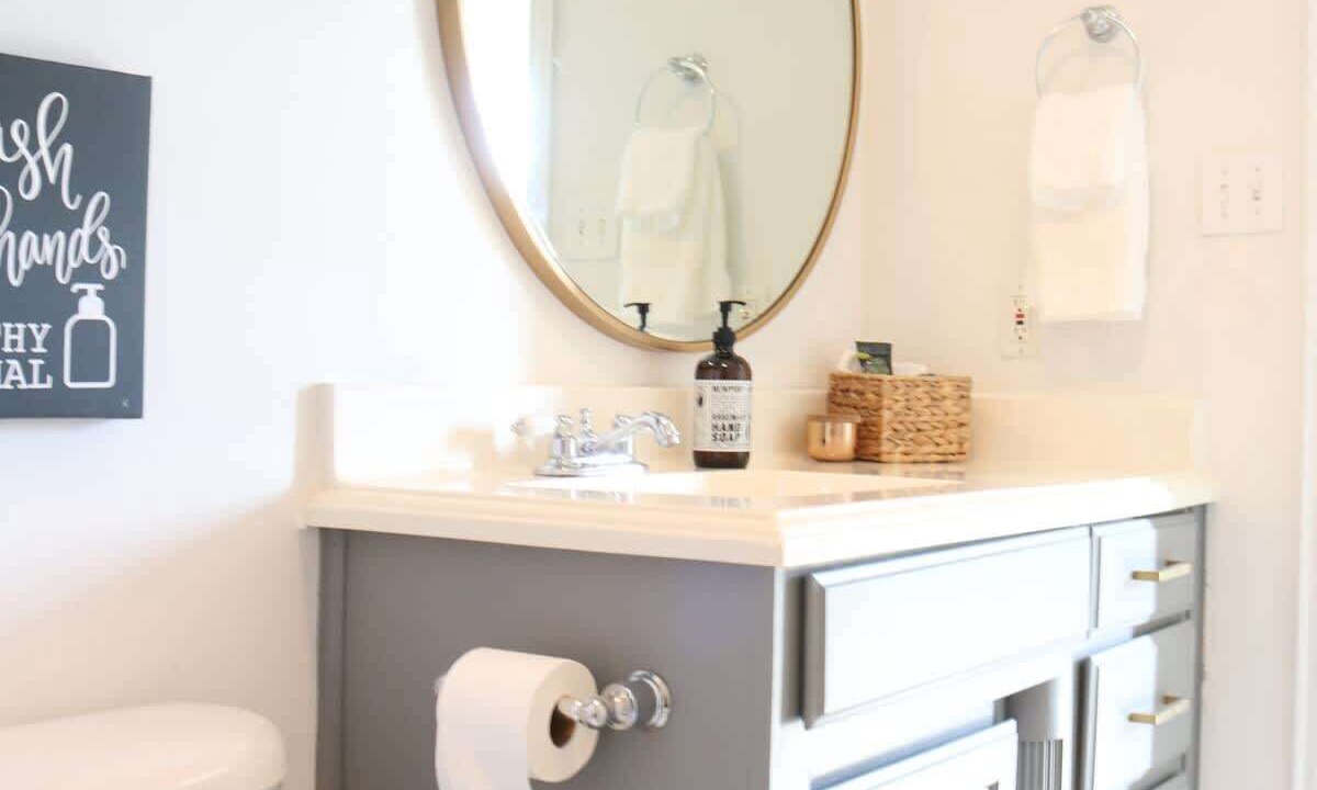 Photo of Bathroom in Ryan Place