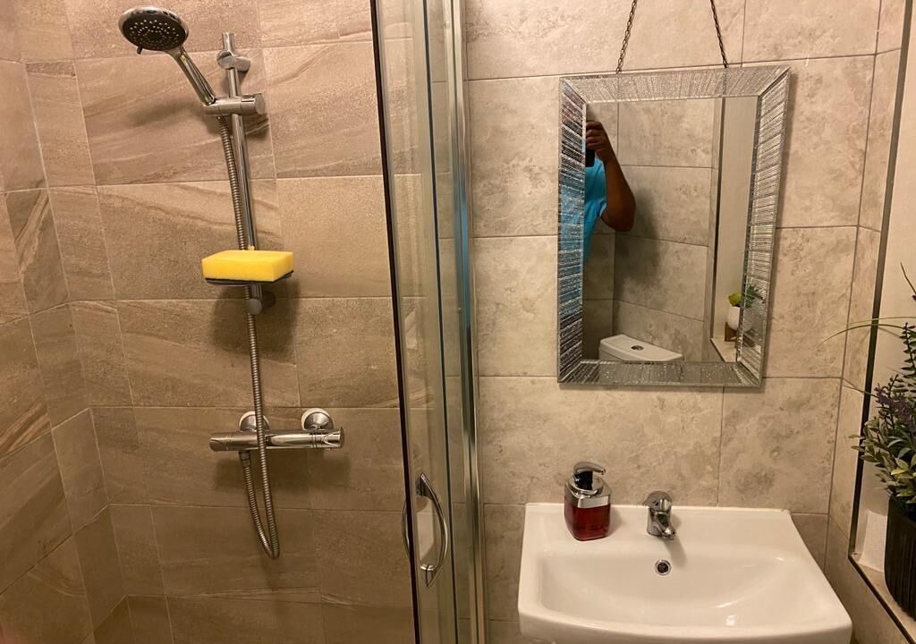 Photo of Bathroom in Kingsnorth