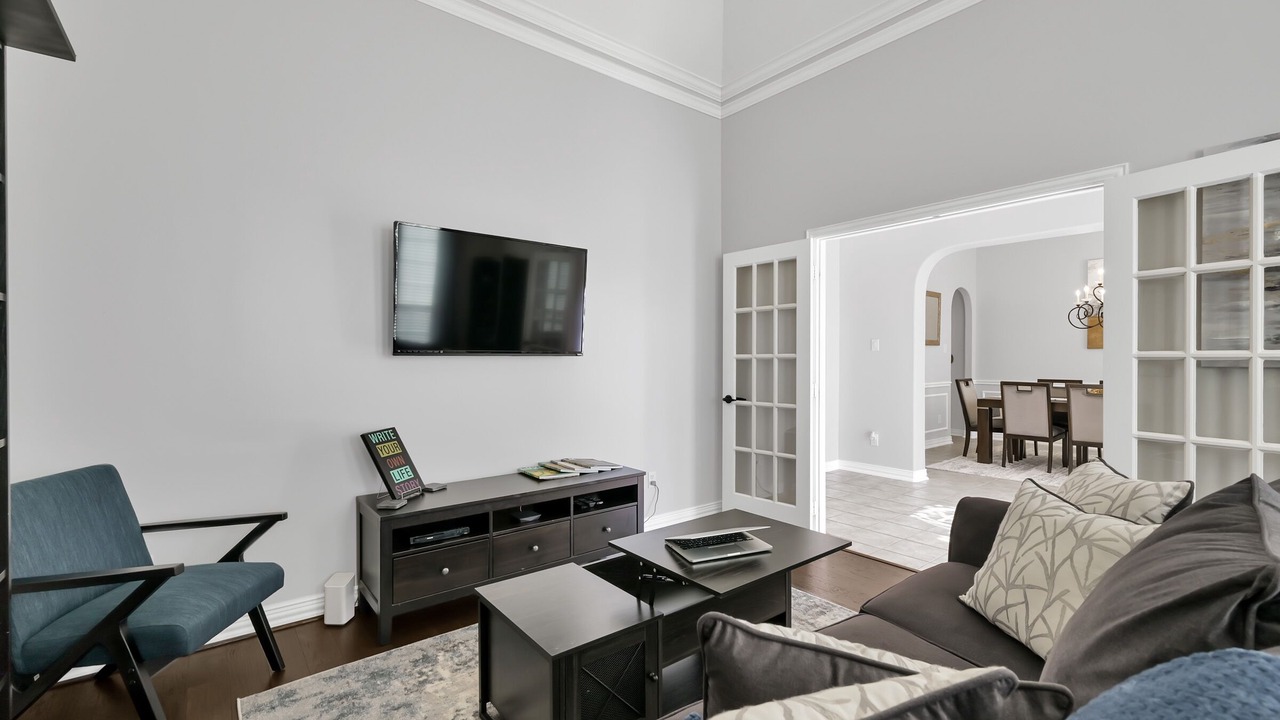Photo of Livingroom in Cypress