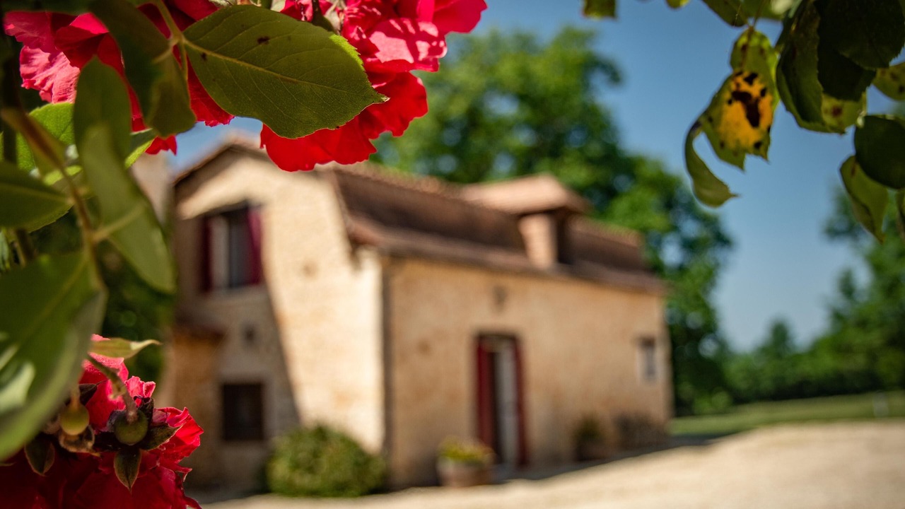 Photo of Outdoor in Issac