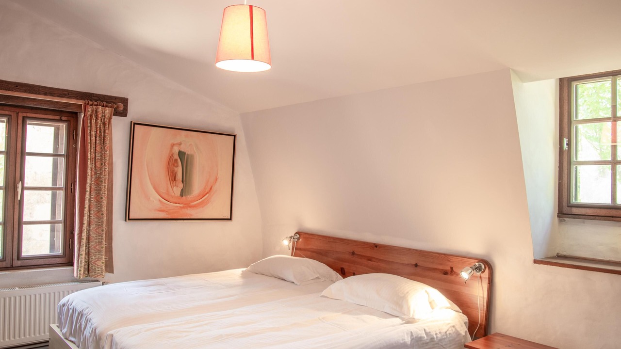 Photo of Others in Issac