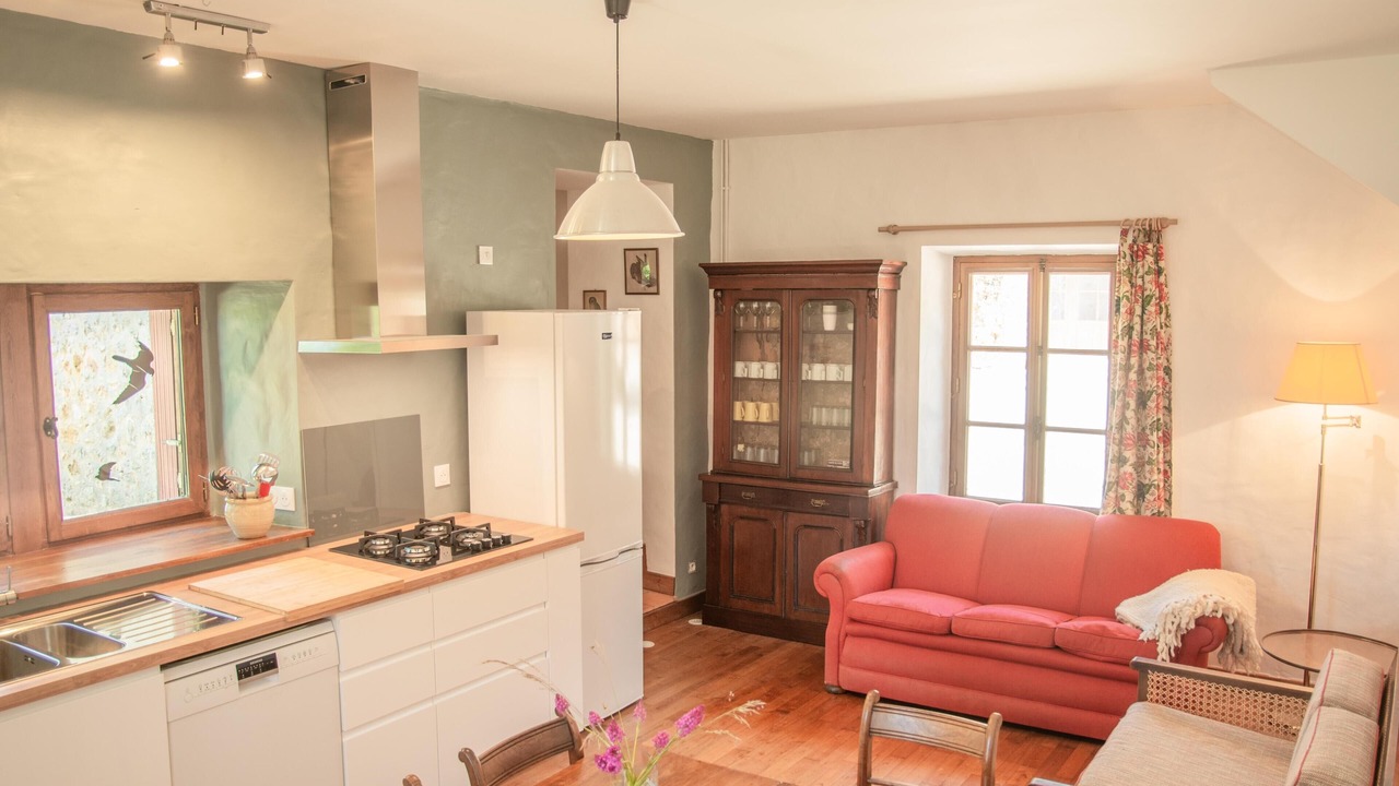 Photo of Livingroom in Issac