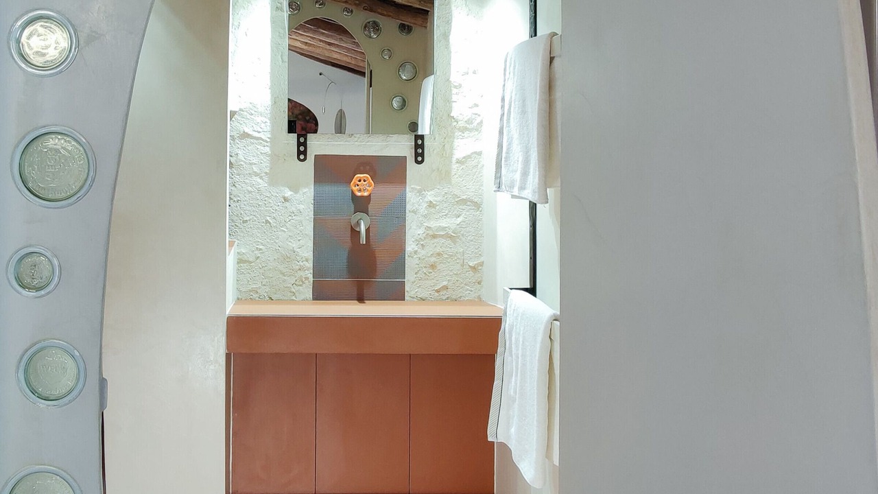 Photo of Bathroom in Pissotte