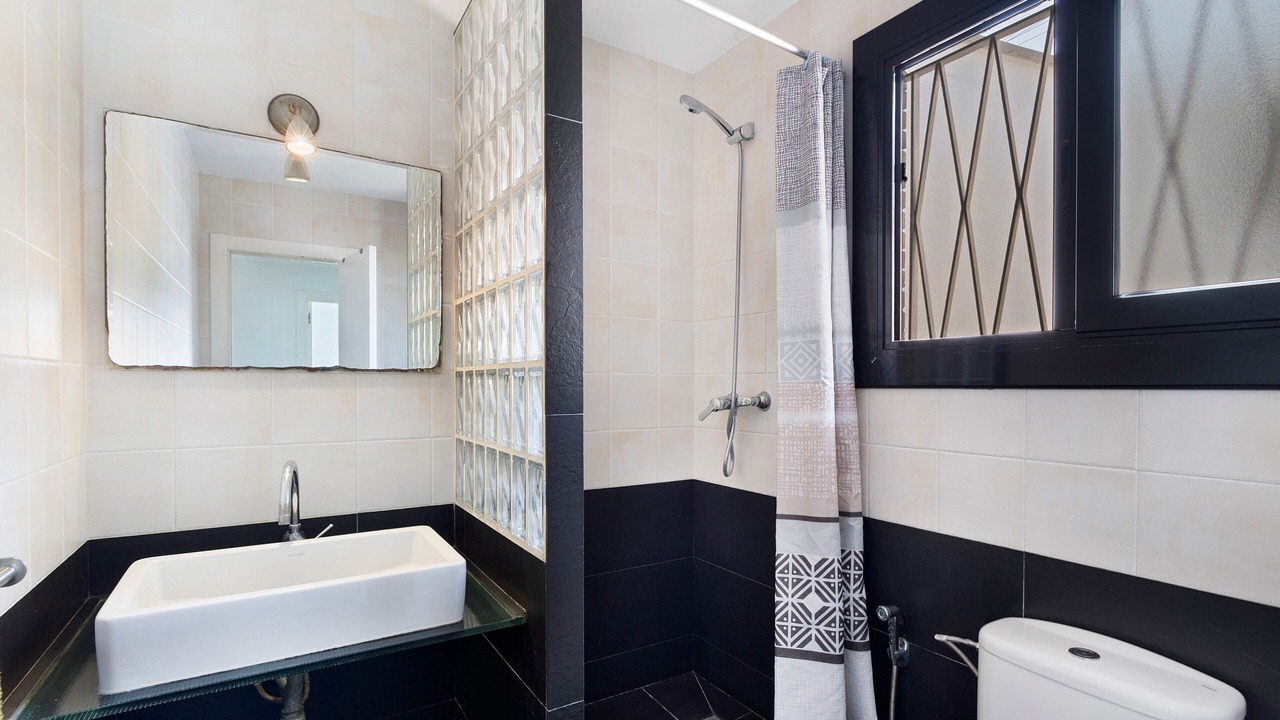 Photo of Bathroom in Vallpineda