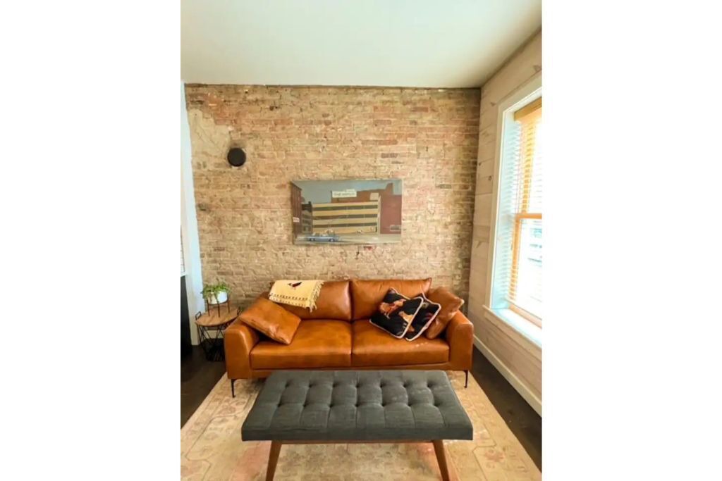 Photo of Livingroom in Hudson