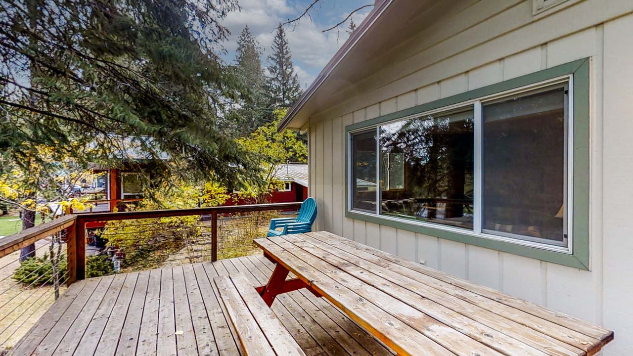 Photo of Outdoor in Joseph