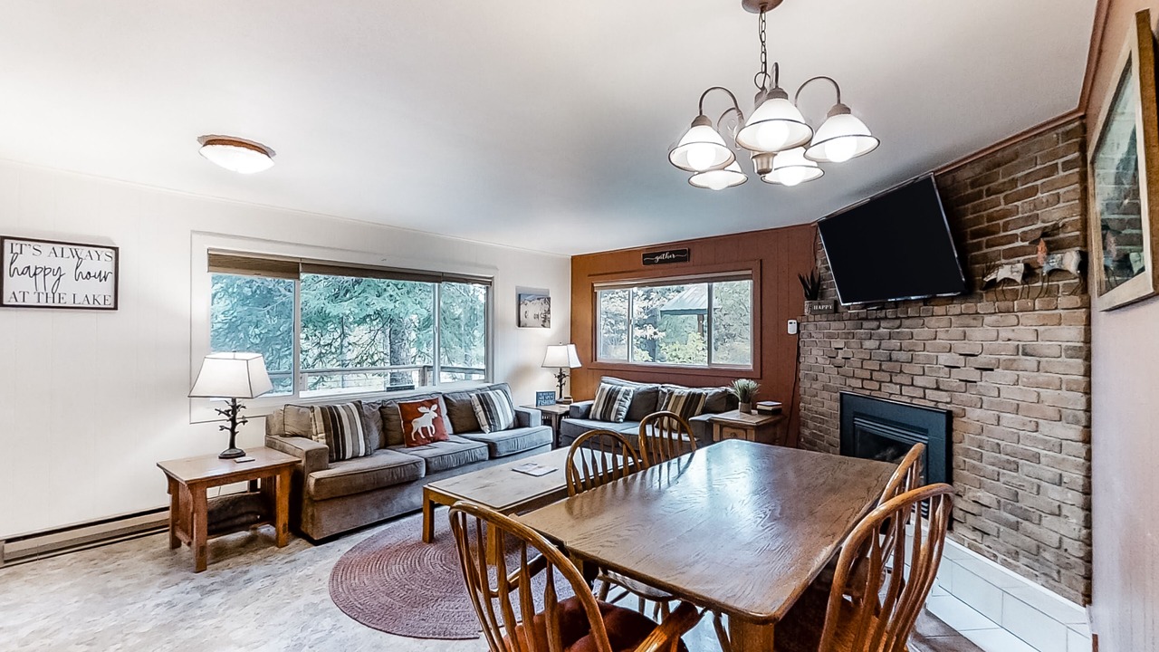 Photo of Livingroom in Joseph