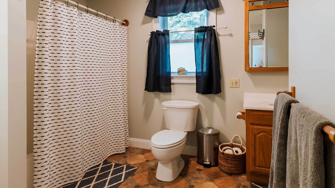 Photo of Bathroom in Bowerbank