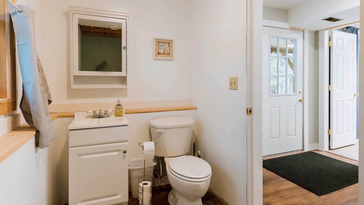 Photo of Bathroom in Bowerbank